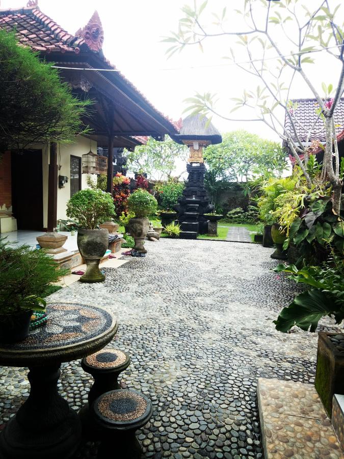 Wiran Homestay Canggu Exterior foto